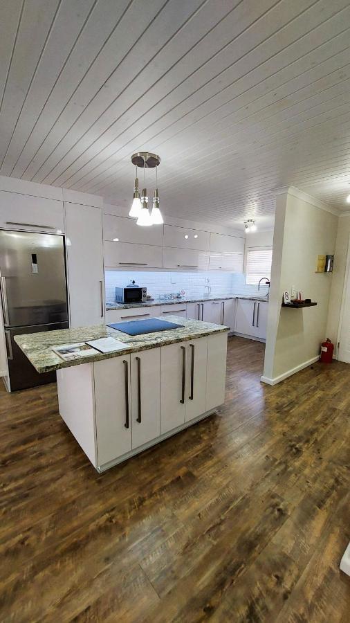 Nautilus 2 Bedroom Self-Catering Apartment سواكوبموند المظهر الخارجي الصورة